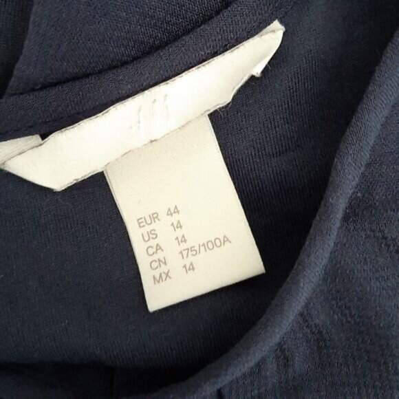 H&M / A-Line Sheer Sleeve Pleated Scoop Neck Knee Length Dress Navy Sz 14 - Picture 9 of 10